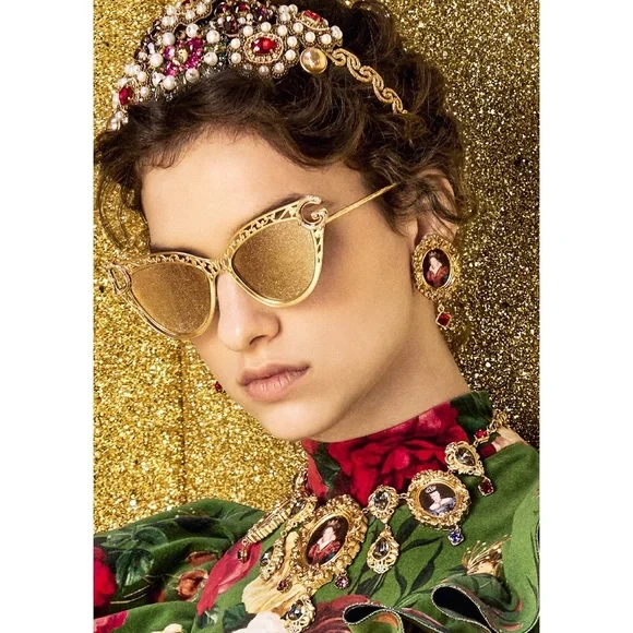 ? Dolce and Gabbana Baroque Sunglasses DG Baroque Sunglasses in Black and Gold for Women  main image 2